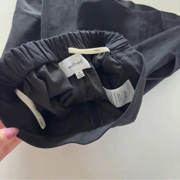 Wilfred High Waist Black Suede Shorts - Picture 7 of 9